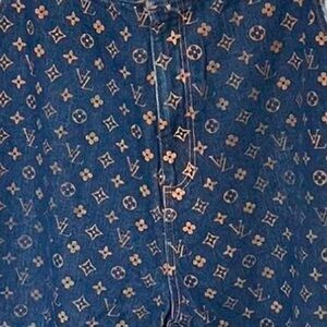 Meet your Posher, Cameron